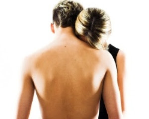 Casal de lésbicas transando com muito carinho Vídeos porno das coroas